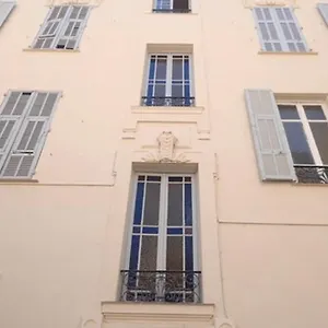 Les Trois Soeurs Appartement